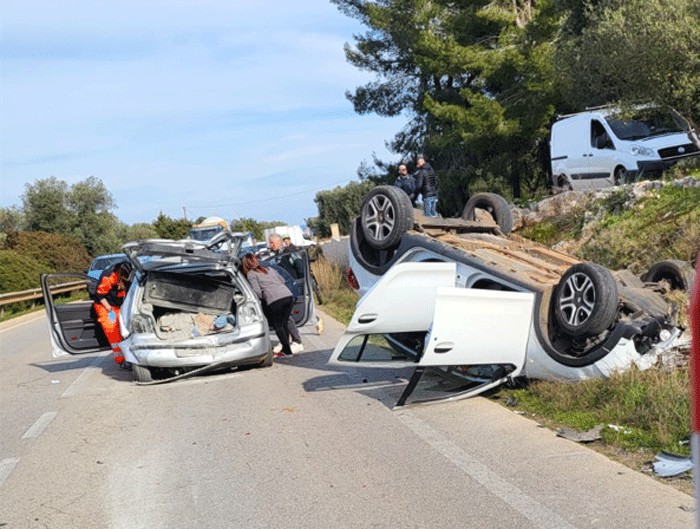 Spaventoso incidente stradale con ribaltamento sulla Carovigno-Santa Sabina, due feriti