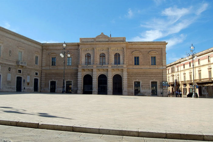 Fasano, biblioteca comunale «I. Ciaia», oltre 8mila euro di contributo MiC per l’ampliamento del patrimonio librario