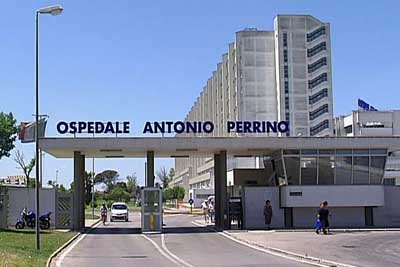 Incidente in cantiere, il 21enne ricoverato in Ortopedia al Perrino di Brindisi