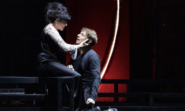 Rassegna di Prosa: Giorgio Pasotti e Mariangela D’Abbraccio al Teatro Kennedy con  «Hamlet»