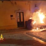 Cellino, auto in fiamme: indagini in corso