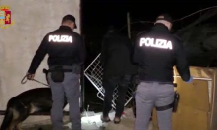 VIDEO/Spostavano la cocaina da Mesagne a Brindisi per confezionarla e spacciarla sul territorio, arrestati in 15
