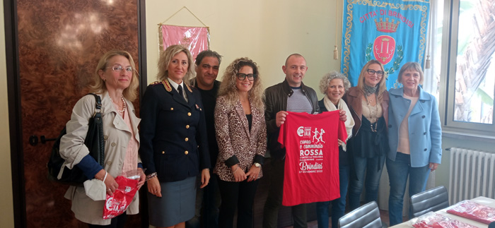 Presentata la seconda edizione della “Camminata e Corsa Rossa” ed il progetto educativo per sensibilizzare nelle scuole superiori contro la violenza sulle donne