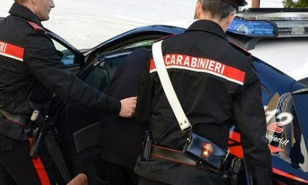 Tentato omicidio possesso di cocaina, convalidato l’arresto del 69enne di San Michele Salentino che in fuga investì auto e carabinieri