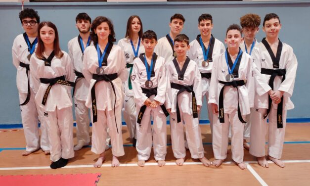 Taekwondo, tante medaglie per la Gold Team del maestro Marco Cazzato