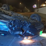 Terribile incidente su via Brindisi a Francavilla Fontana, nello scontro tra due auto una si capovolge