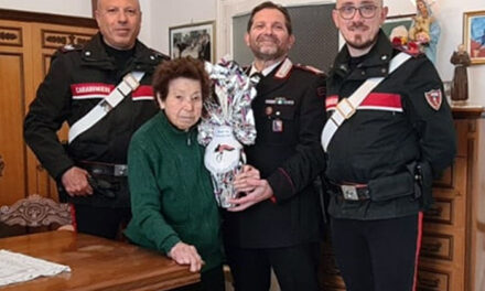 I carabinieri tornano dalla 92enne di Fasano soccorsa il 22 marzo in casa, per lei sorpresa pasquale dell’Arma