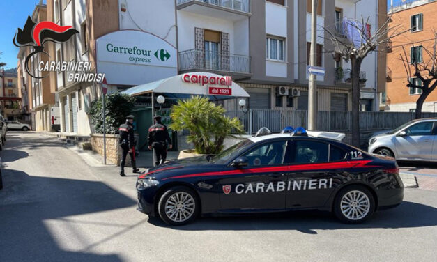 In auto con la refurtiva, i Carabinieri di Fasano identificano i presunti autori del furto al supermercato