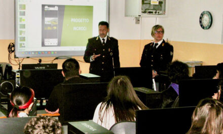 Polizia a scuola per il progetto “Incroci”, l’iniziativa di educazione alla legalità sui temi della Sicurezza Stradale, ferroviaria e sui pericoli della Rete