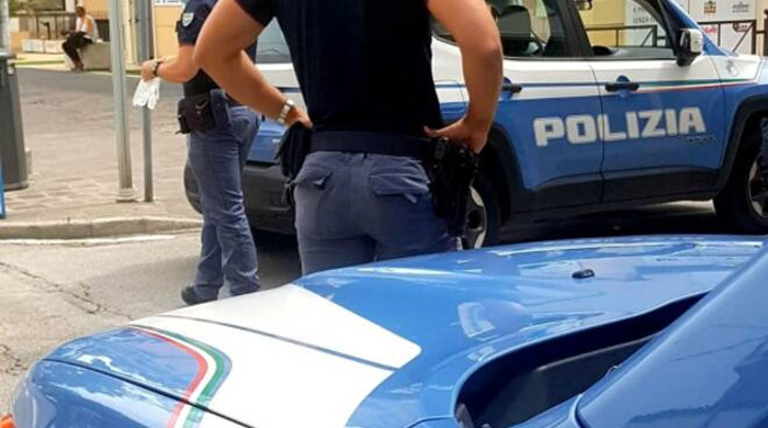 Nasconde addosso 200 gr di eroina per lo spaccio, una 52enne di Ostuni arrestata dalla Polizia finisce in carcere