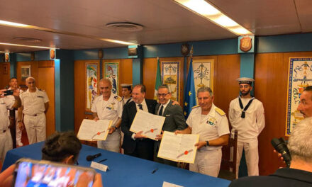 Demanio martittimo, a Brindisi la firma di un Protocollo d’Intesa storico tra Ministeri Difesa e Trasporti, Autorità Portuale, Capitaneria di Porto e Marina Militare