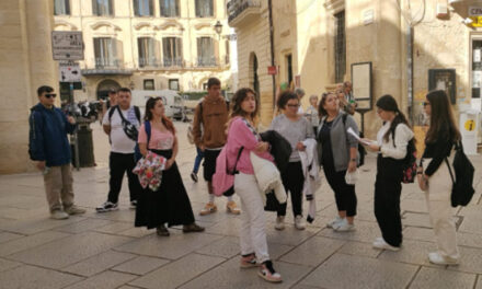 La classe 4ATUR dell’indirizzo turistico del “Ferdinando” di Mesagne in visita al centro storico di Lecce