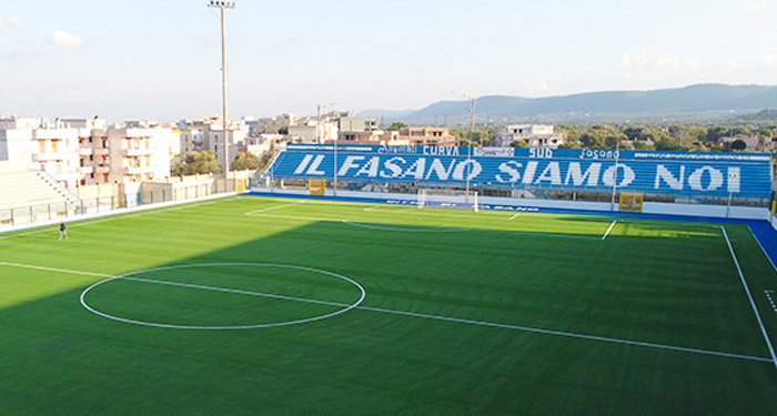 Stadio Comunale “Vito Curlo”: il Comune di Fasano dispone la risoluzione in danno del contratto di concessione e ordina lo sgombero immediato della società “Città di Fasano”