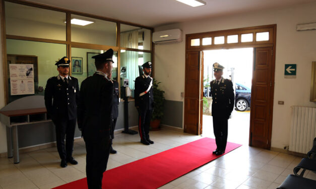 Visita del Comandante della Legione Carabinieri “Puglia”, Generale di Brigata Ubaldo Del Monaco, alla Compagnia di Fasano