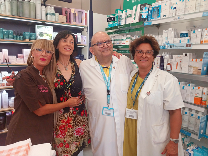 Brindisi, pensionamento per il medico farmacista Vito Balestra i ringraziamenti ed il saluto dei clienti della Farmacia Minnuta