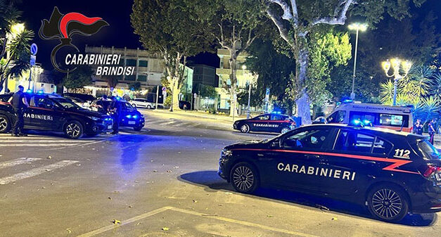 Brindisi, servizio straordinario di controllo del territorio dei carabinieri, 6 persone arrestate per rapina, furto aggravato, estorsione, maltrattamenti in famiglia, violazione degli obblighi sorveglianza speciale e 4 denunce e 9 segnalazioni per uso personale di stupefacenti