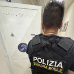 Incendi dolosi auto a Brindisi, la Polizia arresta il presunto autore, un detenuto evaso dai domiciliari di notte per dare fuoco alle vetture